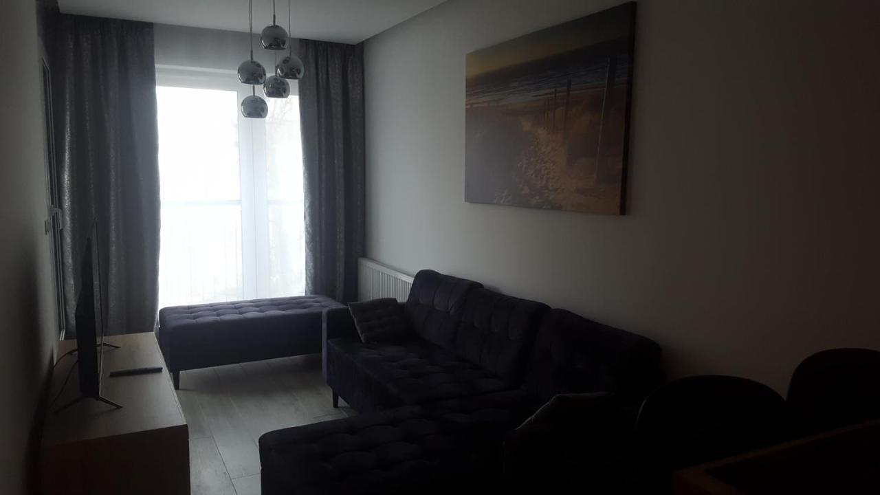 Apartament Skarbowa 2 & Parking เลชโน ภายนอก รูปภาพ